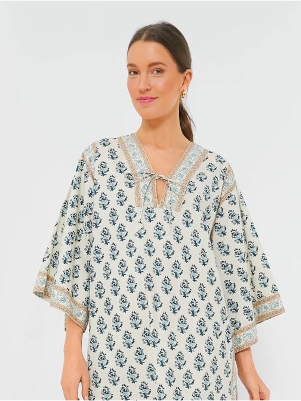 NWT Tuckernuck Cream Caftan Tunic with Blue Floral Print made in India XL